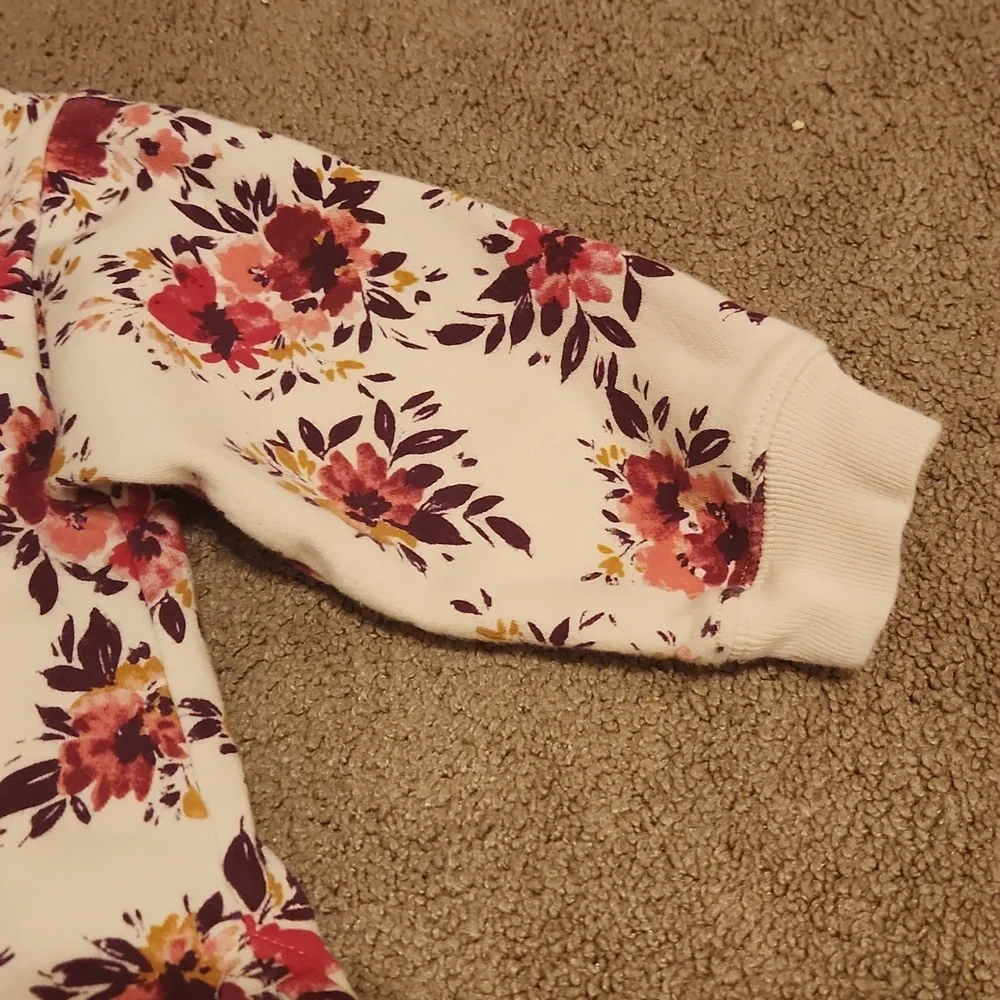 Baby GAP  floral sweatshirt- 4 years